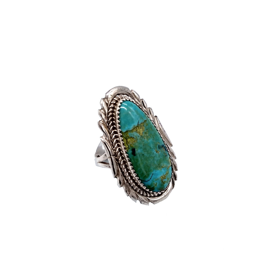 Gorgeous Turquoise and Silver Ring
